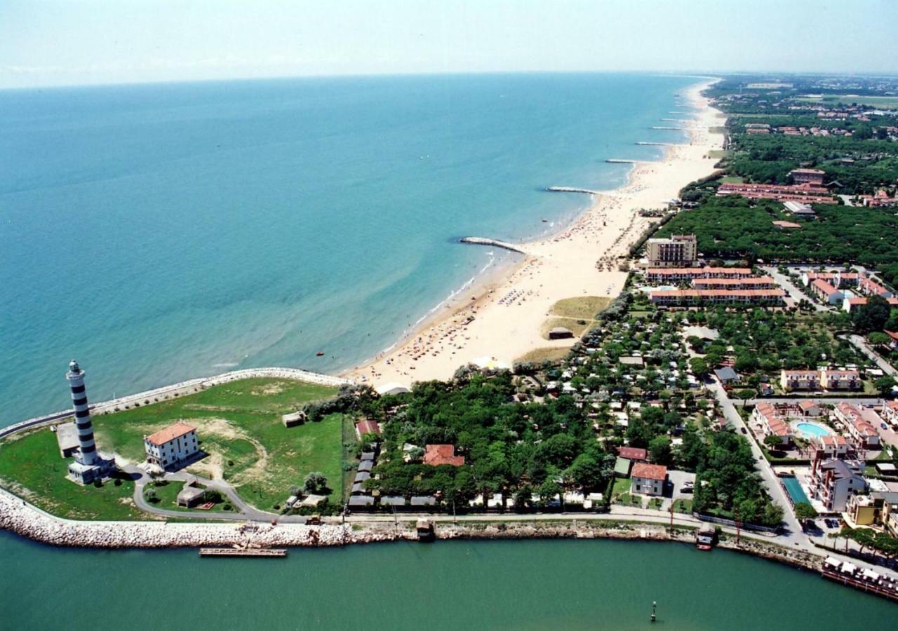Villa Al Mare Camping - 4 Stelle Кавалино-Трепорти Екстериор снимка