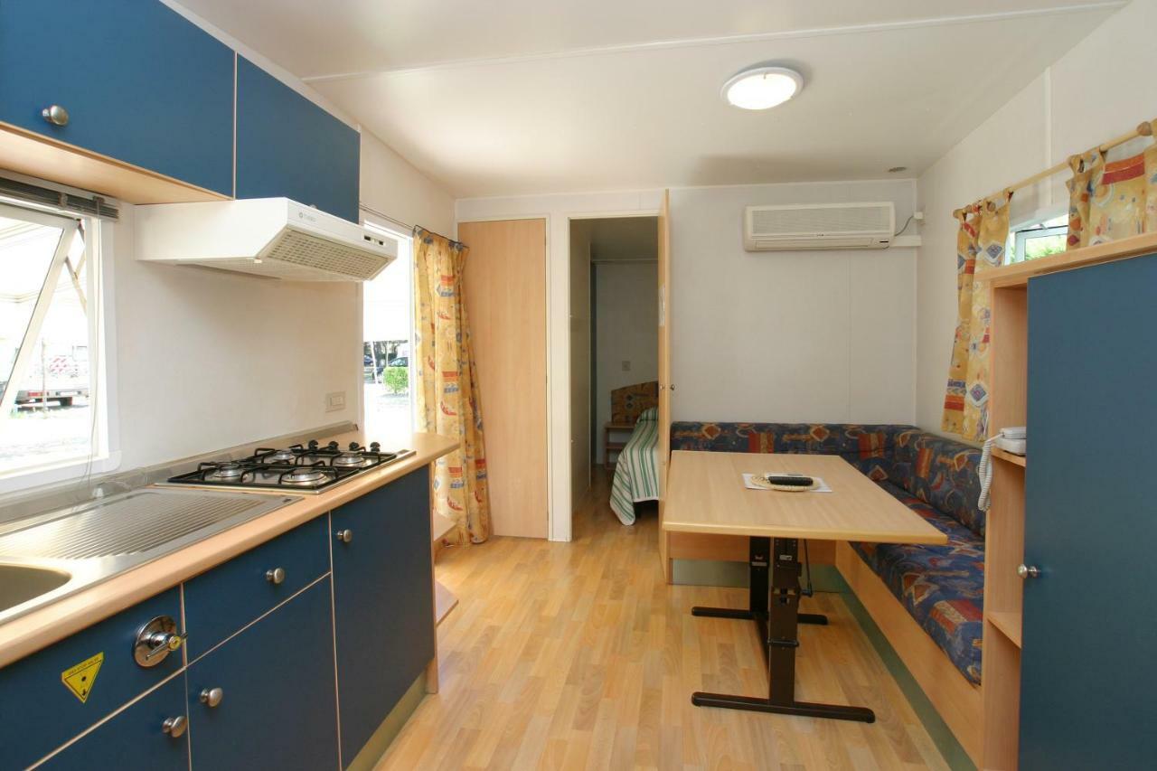 Villa Al Mare Camping - 4 Stelle Кавалино-Трепорти Екстериор снимка