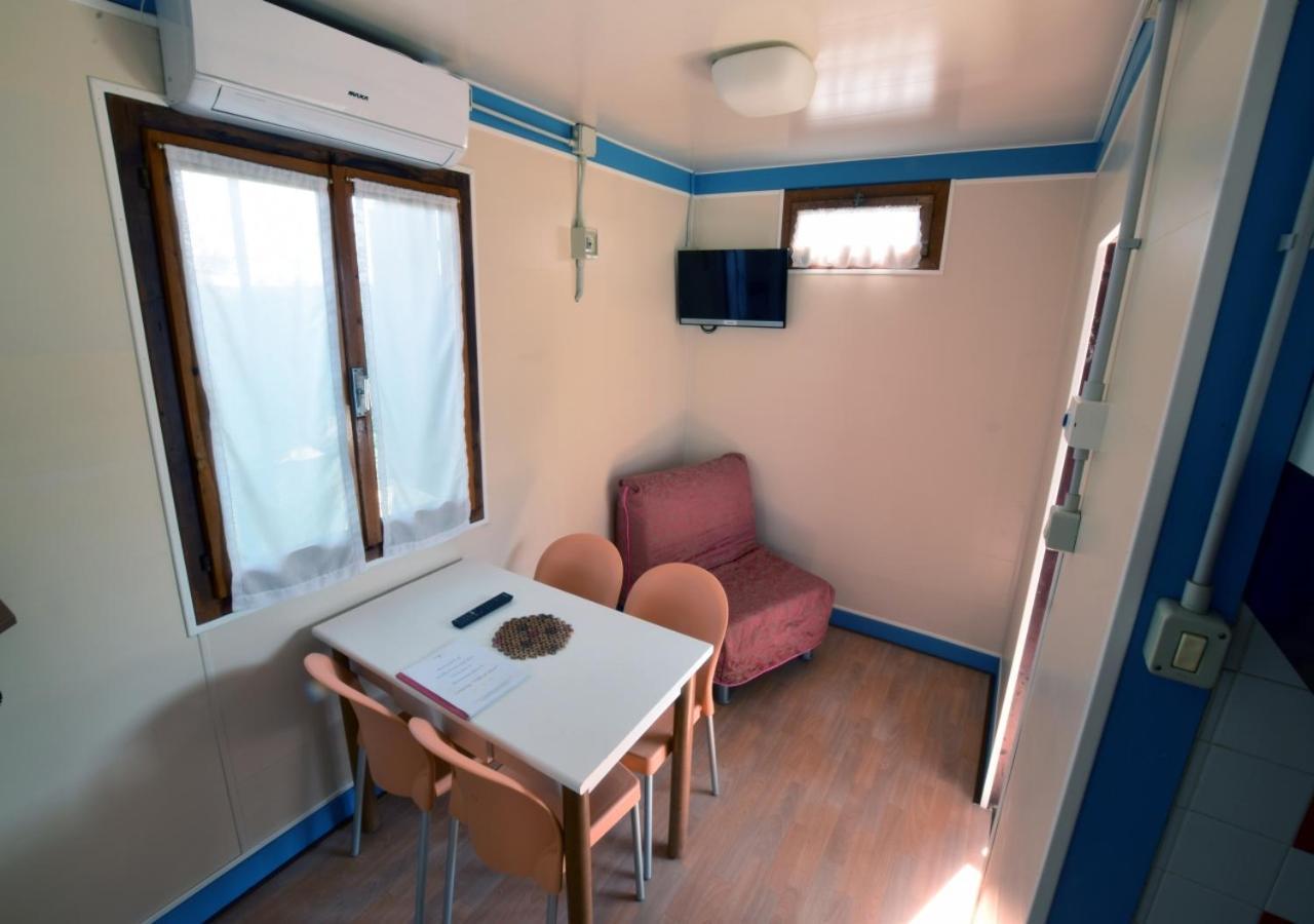 Villa Al Mare Camping - 4 Stelle Кавалино-Трепорти Екстериор снимка