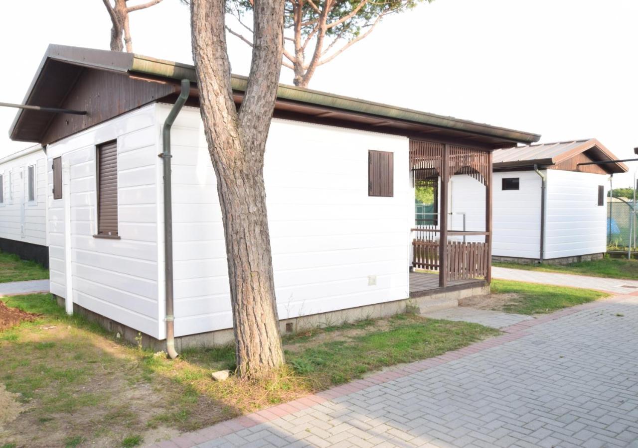Villa Al Mare Camping - 4 Stelle Кавалино-Трепорти Екстериор снимка