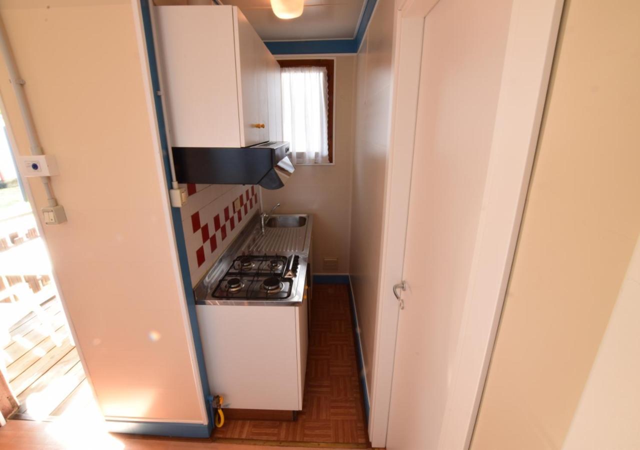 Villa Al Mare Camping - 4 Stelle Кавалино-Трепорти Екстериор снимка